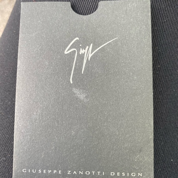 Brand New in box Giuseppe Zanotti size 39 - Picture 10 of 11